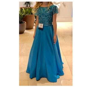 SOLD OOAK Customized Sherri Hill Gown